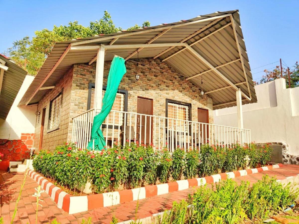 Sunshine Resort Pune Bagian luar foto