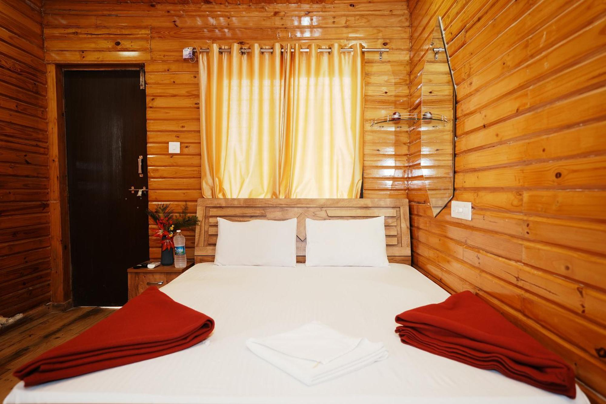 Sunshine Resort Pune Bagian luar foto